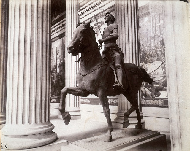 ジャンヌダルクの像、デュボア、パンテオンの内部、5区、パリ｜image via Paris Musées